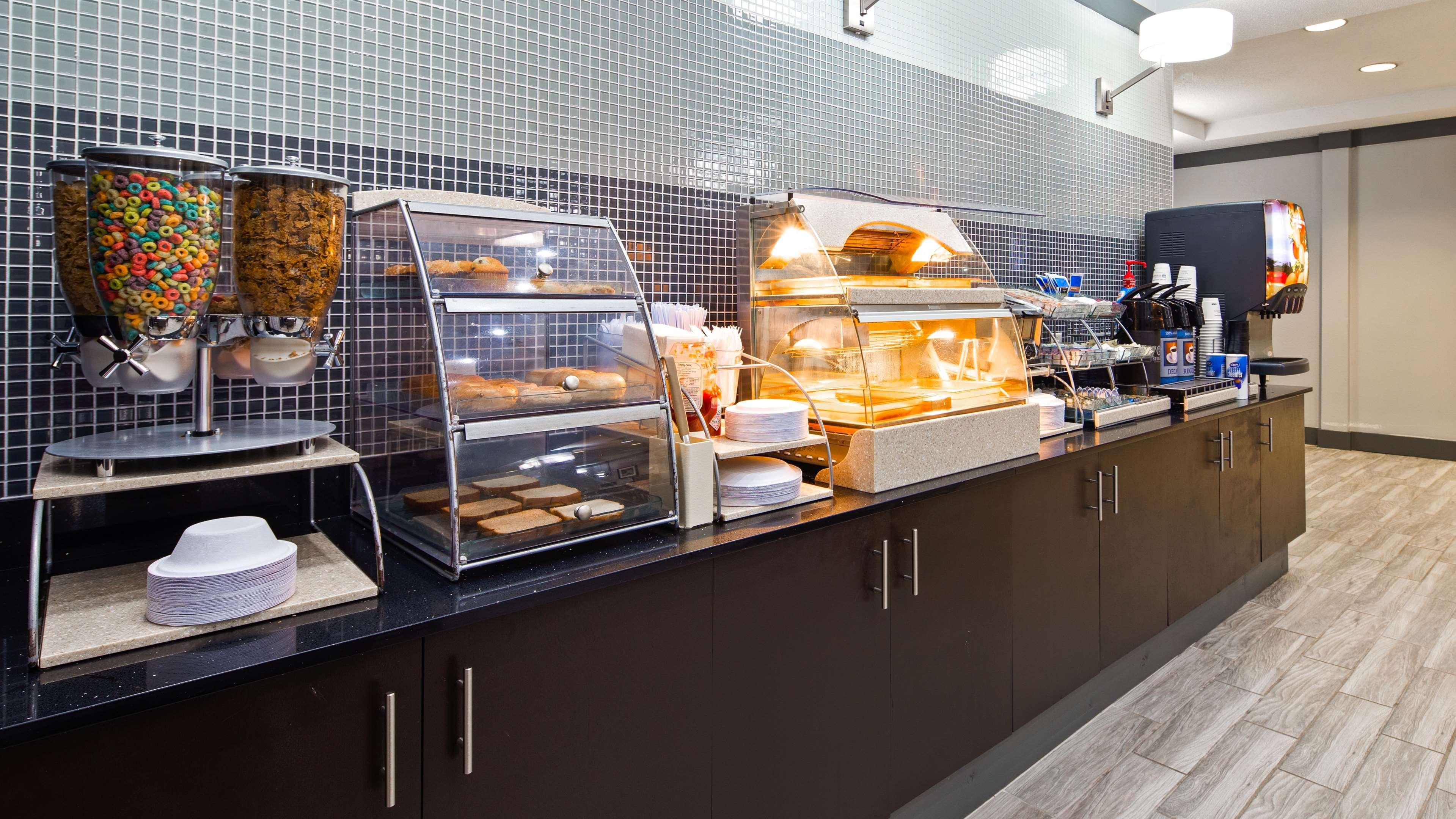 Best Western Plus Philadelphia-Choctaw Hotel And Suites Exteriör bild